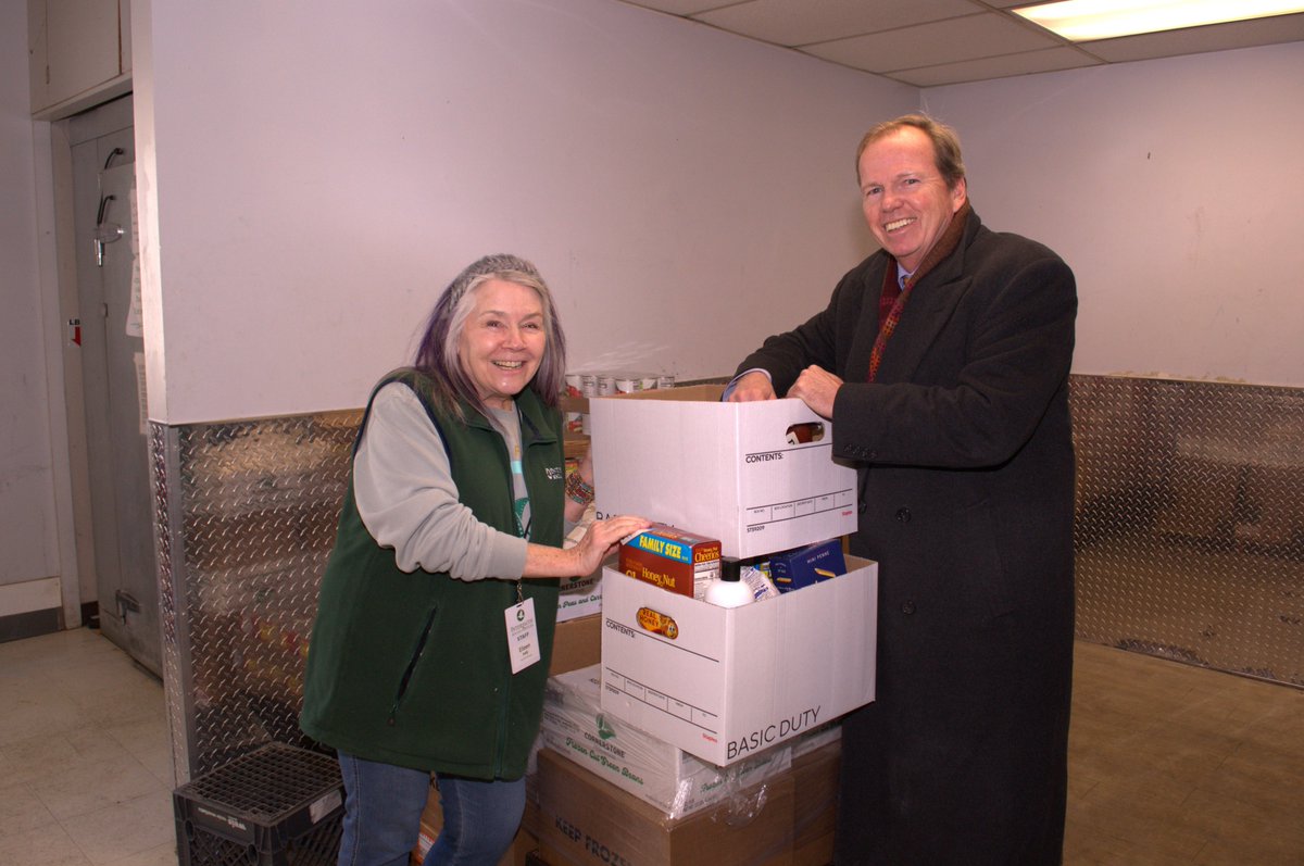 Register O’Donnell delivered food donations of food to Interfaith Social Services in Quincy. The contributions came from the Registry’s Annual Holiday Food Drive which was held from November 12 to December 18, 2025.

Read more: norfolkdeeds.org/news-event/foo…

<a href="/CityofQuincy/">City of Quincy</a> #quincyma