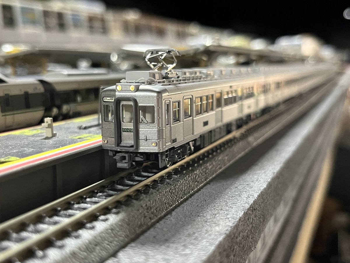 まさかKATOから南海電車が出る時代になるとは！！ 銘板の細かい印刷