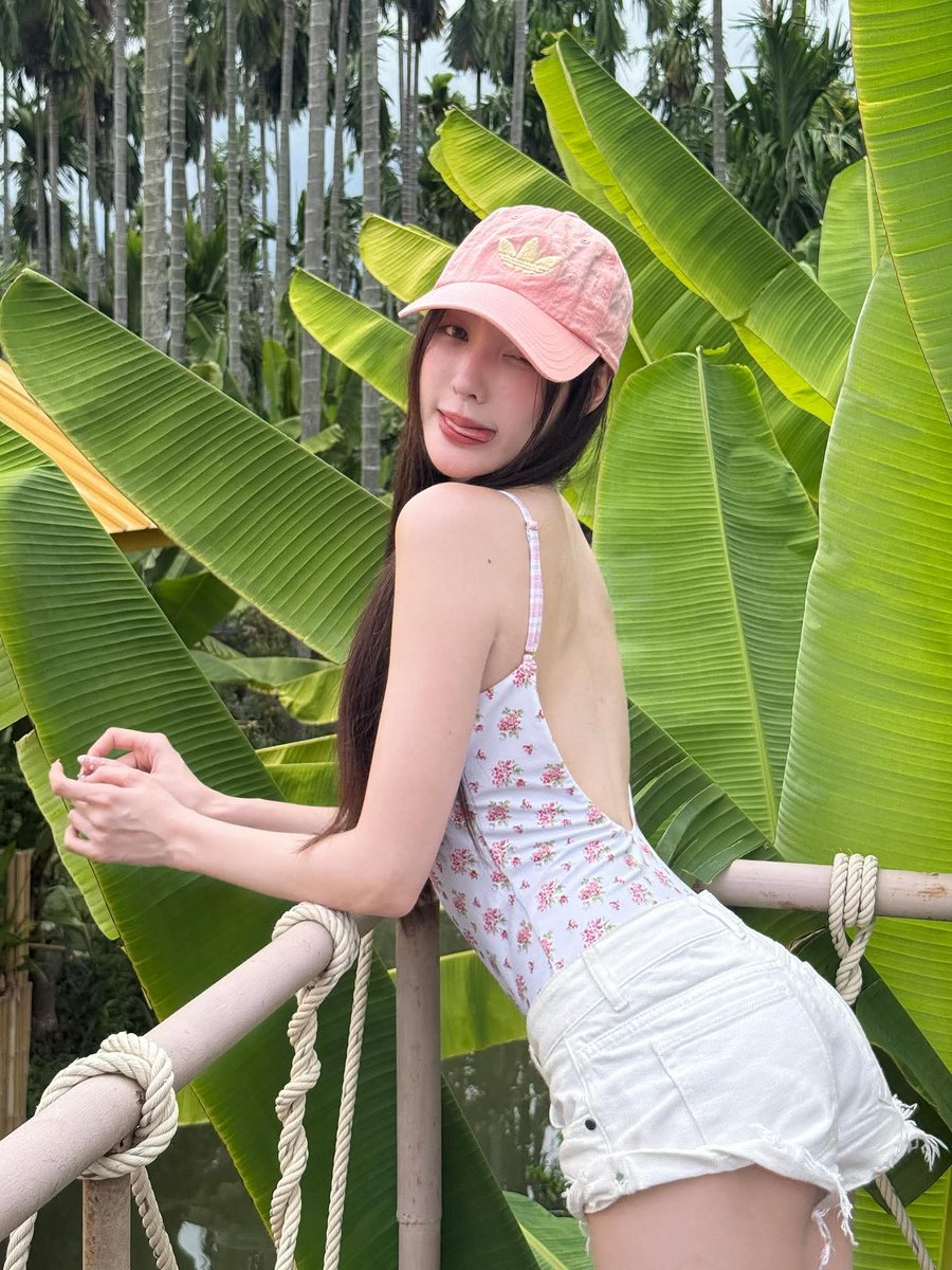 tlinkerbell's tweet photo. https://t.co/zbOhGVgHVg