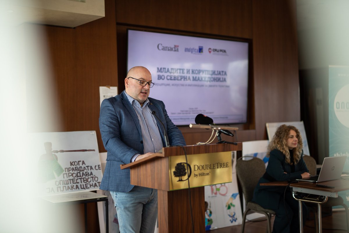 Analytica Think tank tweet media