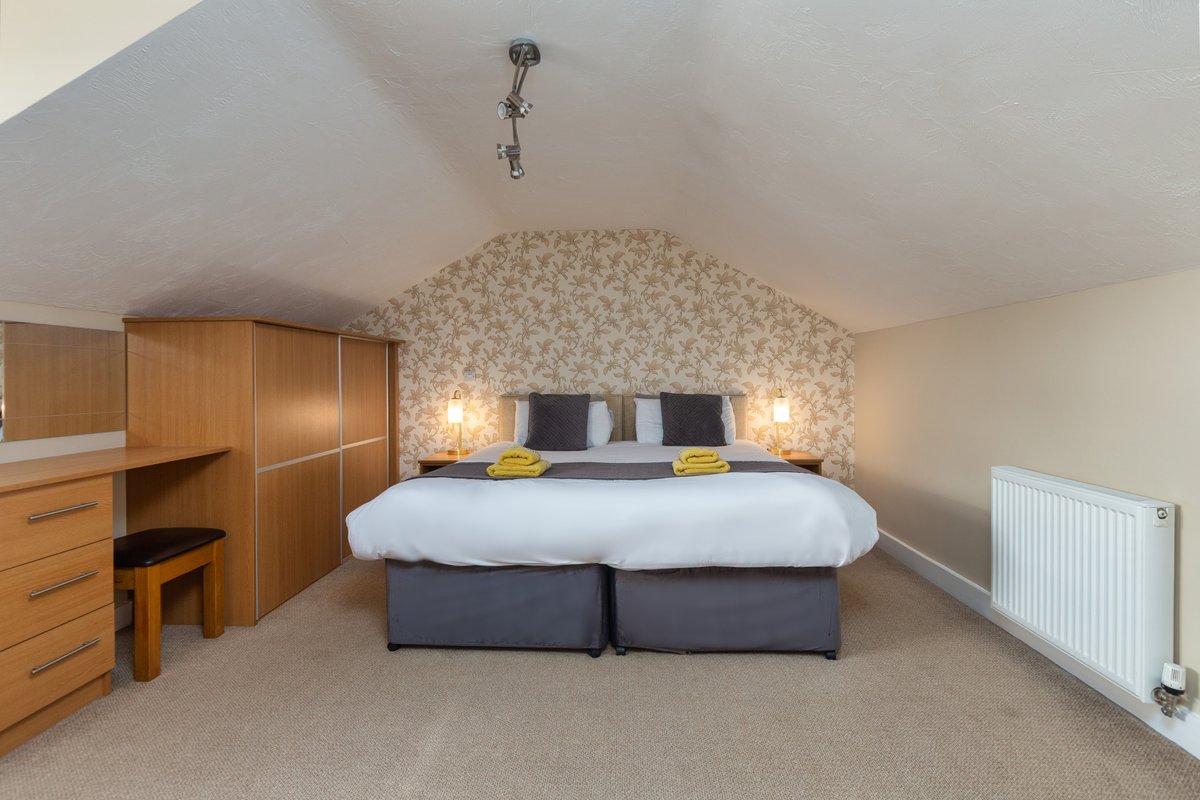 Brickhouse Cottages tweet media