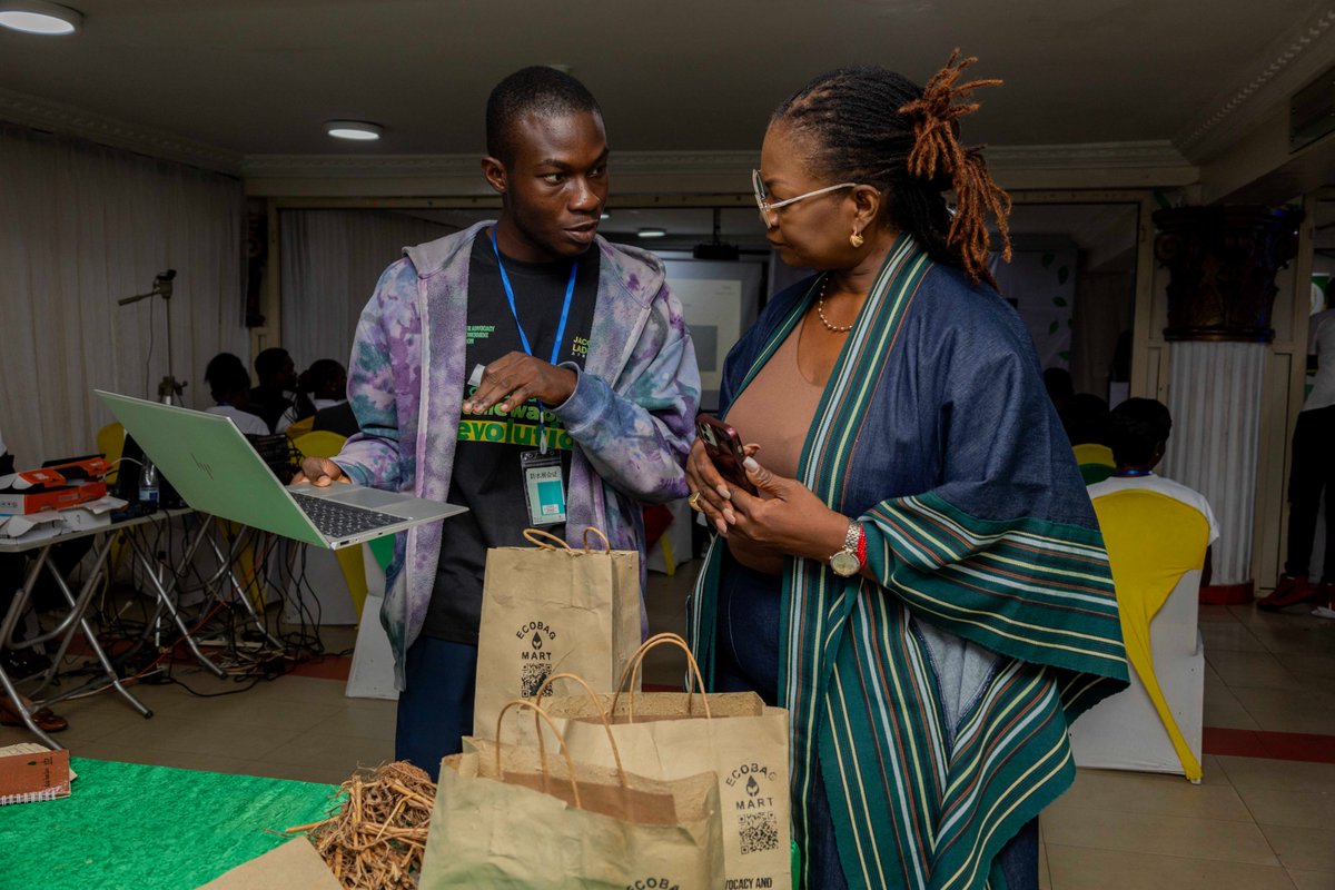cadef_ng's tweet image. Coming up second place, EcoBag Mart turns agricultural waste into eco-friendly paper bags which offer a practical alternative to plastic while reducing pollution and emissions.

We look forward to seeing the finalist build on this momentum through the Incubation Programme.
#CADEF