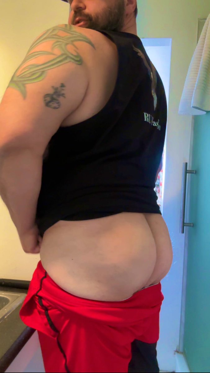 domdadnextdoor's tweet photo. END of the week. Now ki$$ Dads A$$🫵 #mster #domination #alphamale #alphadominant #alpha #dominant #findom #findommaster #findomalpha #tribute #paypig #humanatm #cashmaster #cashdrain https://t.co/XDqlJNDxle