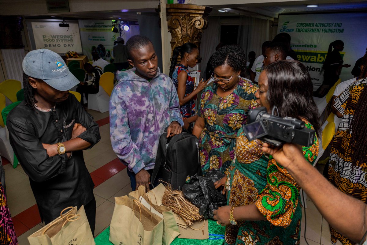 cadef_ng's tweet image. Coming up second place, EcoBag Mart turns agricultural waste into eco-friendly paper bags which offer a practical alternative to plastic while reducing pollution and emissions.

We look forward to seeing the finalist build on this momentum through the Incubation Programme.
#CADEF
