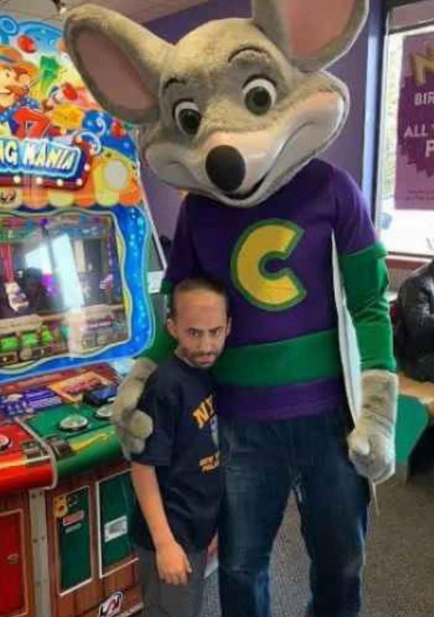 fallen4non's tweet photo. @fousey IGD https://t.co/Jf34LJN9Mr