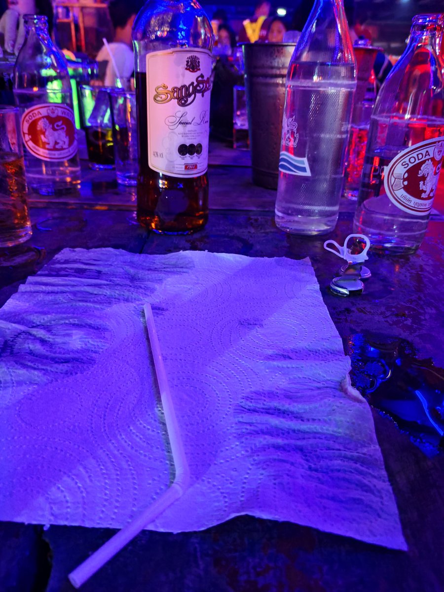 โอม 20 tweet media