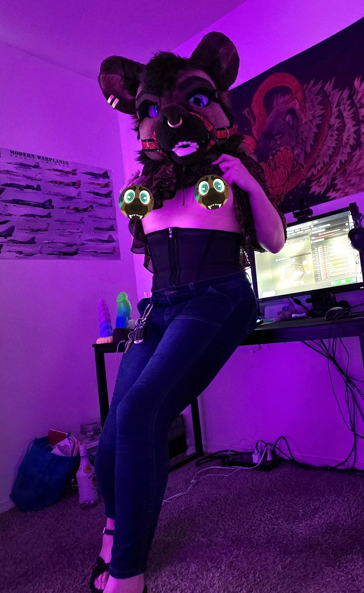 Saberteeth🔞💚 tweet media