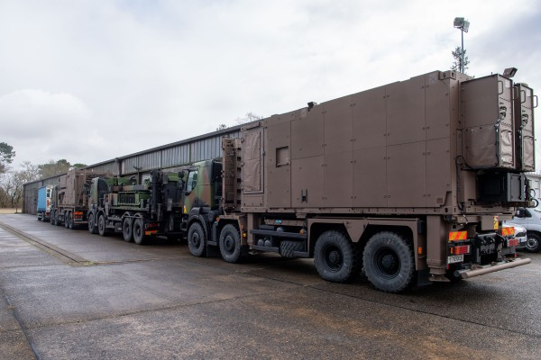 top_force's tweet photo. 🚀🇫🇷🇮🇹#SAMP_TNG #ASTER30B1NT @MBDAFrance #Eurosam @thalesgroup L’arrivée du #Mamba SAMP/T NG au #CEAM @CeamAwc  : une révolution pour la #Défense aérienne française @Armee_de_lair et européenne https://t.co/ZfuL0UHKpW https://t.co/gpcOyu5gJP