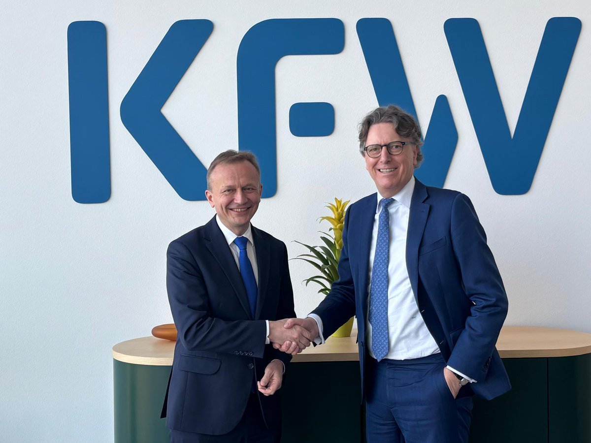 Piotr Serafin tweet media