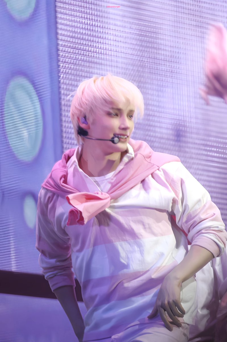 hamburger tweet media