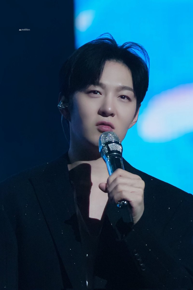 N년전 오늘의 창섭🍑 tweet media