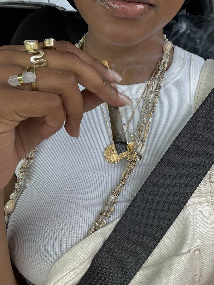 🎀 planet clarke 🎀 tweet media