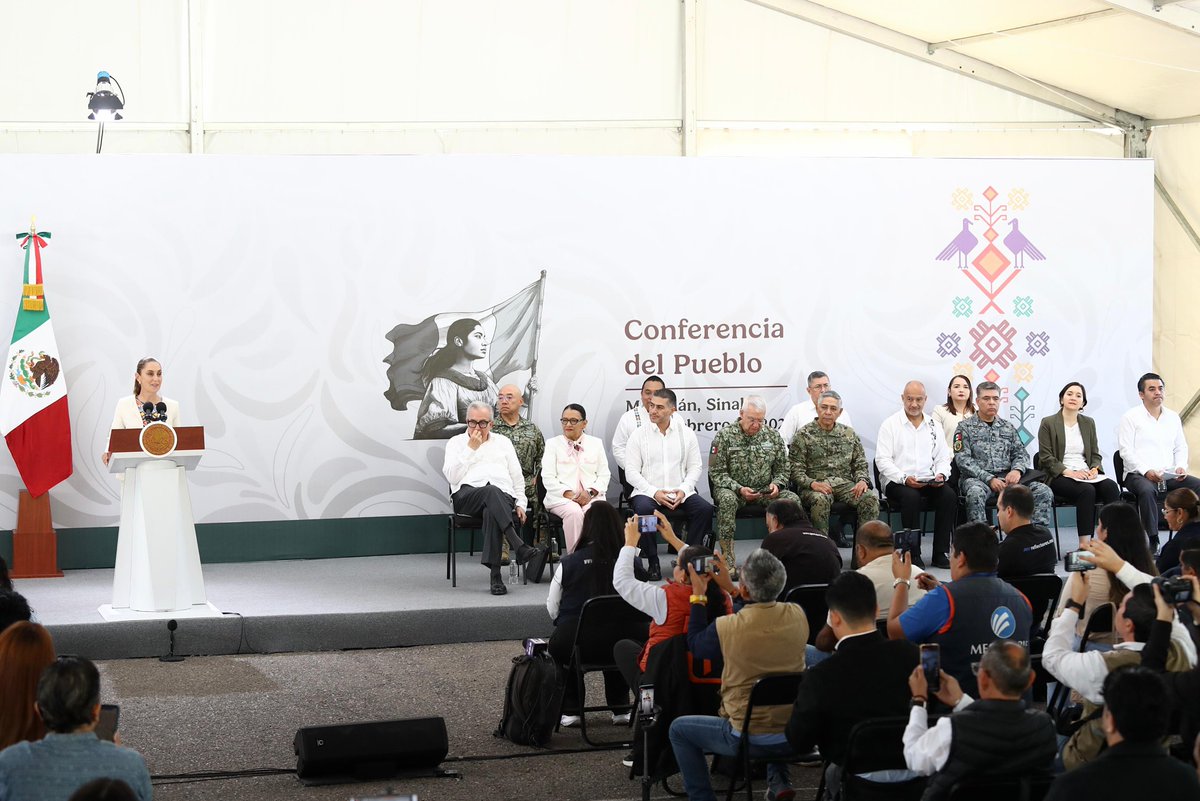 El secretario de Infraestructura, Comunicaciones y Transportes, Jesús Esteva Medina, acompaña esta mañana a la Presidenta <a href="/Claudiashein/">Claudia Sheinbaum Pardo</a> a la Conferencia del Pueblo en Sinaloa en donde compartirá los proyectos que se realizan en la entidad para mejorar la movilidad e impulsar el