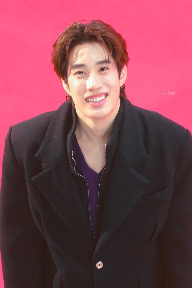 ไม่มีเหตุผลอะไรที่จะไม่รัก