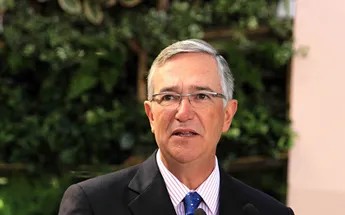 ¿Hoy toca abonar al <a href="/SATMX/">SATMX</a>?