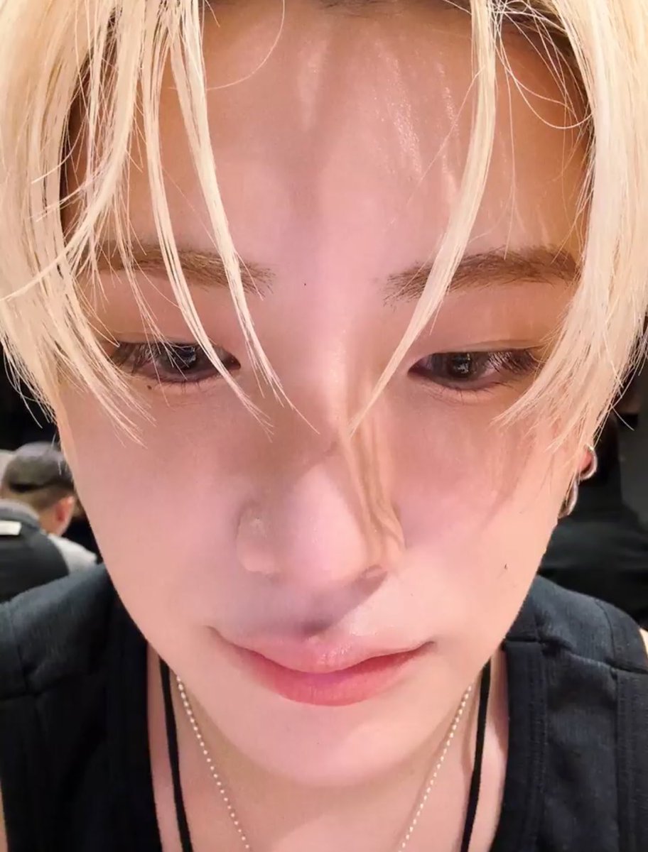 시봘ㅠㅠㅠ 씹애기졸귀씹귀얼굴ㅠㅠㅠㅠ😭😭😭😭😭😭😭😭😭😭아눈물나