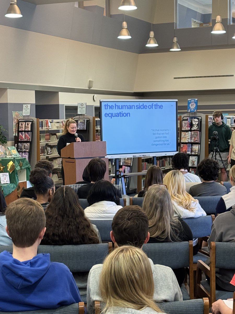 MHS_readers's tweet photo. What a blast hosting author Emily Bain Murphy this week! Between class visits &amp; our evening community event, Murphy spoke to over 270 visitors about writing &amp; researching as an author. Thanks to MPO, Stuco, National History Day, &amp; Main Street Books for their support!
#mhsreads https://t.co/aSTluowJ0W