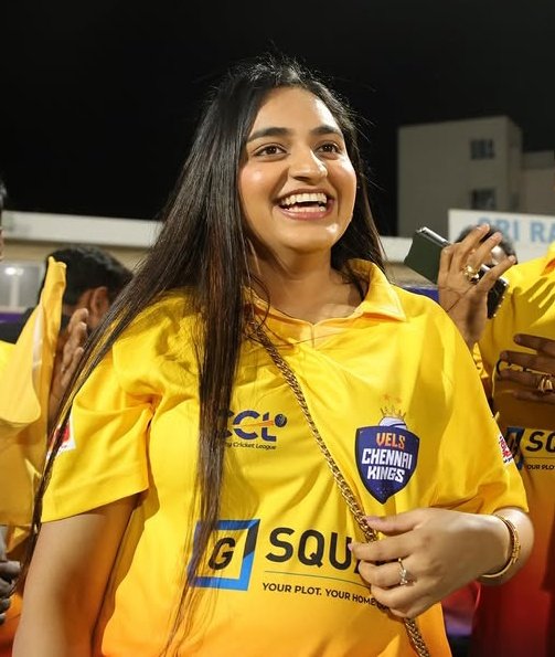 _MovieTamil's tweet image. At the recent VELS event, #KalyaniPriyadarshan shared an update about Genie:

— #Genie is in the final stage of production under VELS. It will be a very different kind of film. I can confidently say that. I’m hoping all of you will like it. As for the release date, you should ask