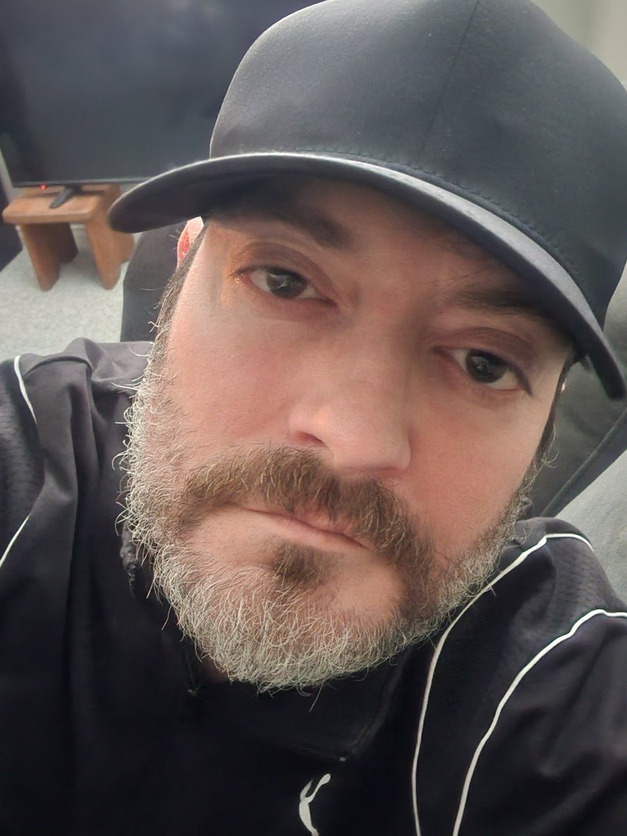 keRRy ⚠️ tweet media