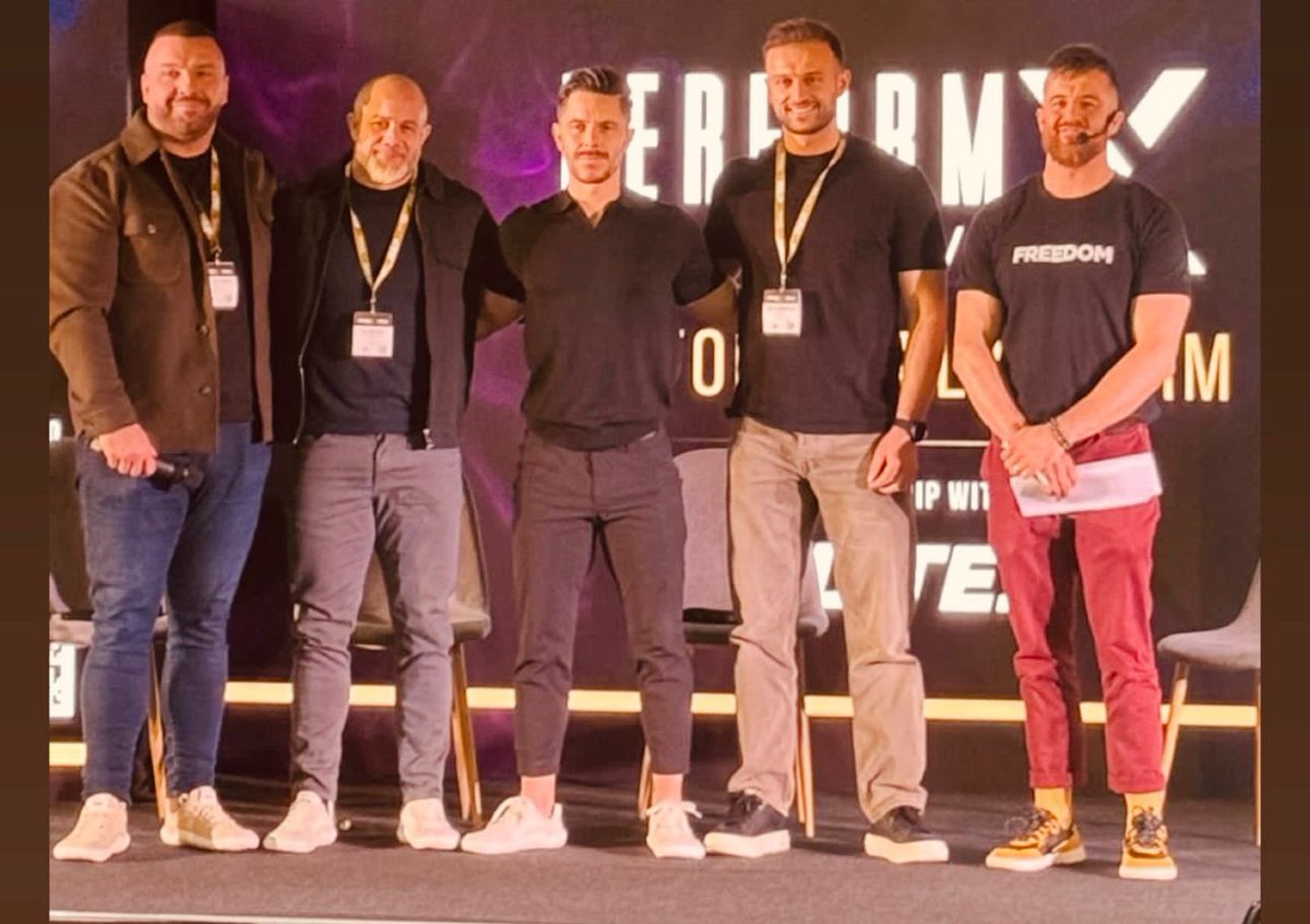 DrJoeGaunt's tweet photo. It’s been a pleasure supporting Perform X this week talking Men’s Health, Purpose and Identity and mindset https://t.co/Fz5SRaMWl8