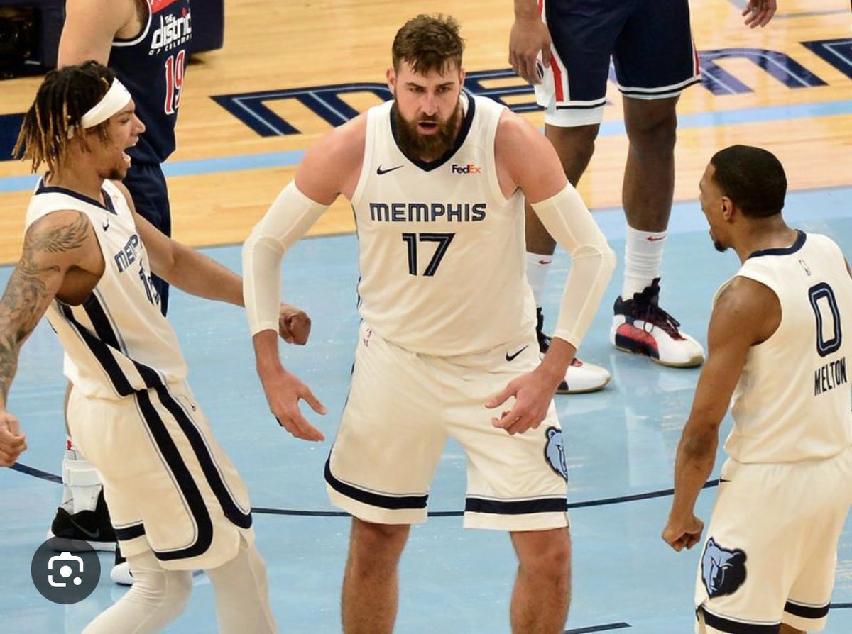 Grizz Player of the Day

Jonas Valanciunas (2018-2021)

GP: 151
PTS: 16.4
TRB: 11.7
AST: 1.9
BLK: 1.1

#grizzplayeroftheday