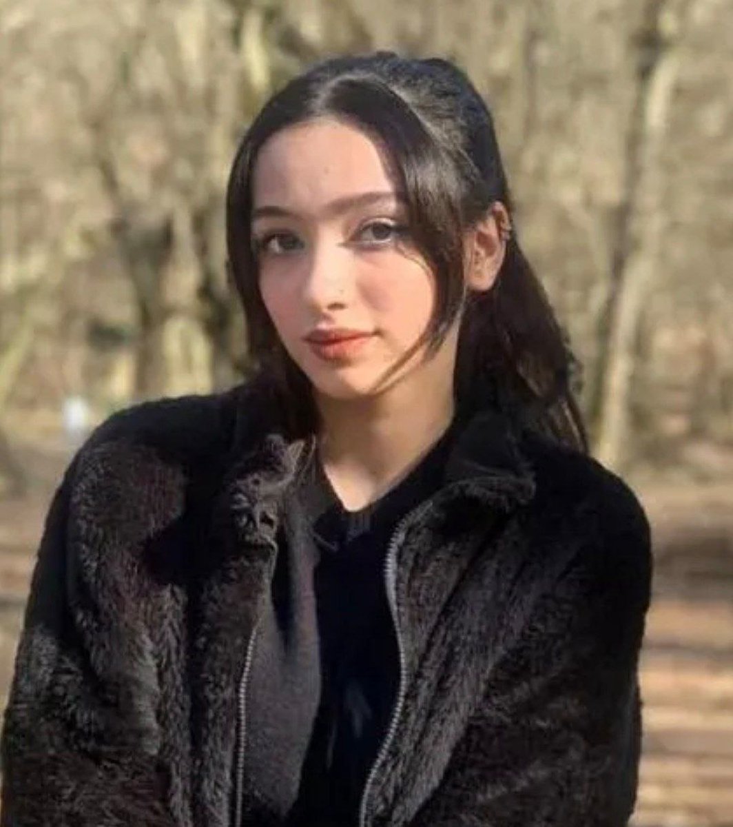 شاعر🇮🇷 نسکافه خور tweet media