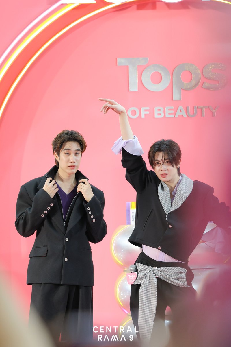 🐶🐰🤏🏻🤏🏻

TOPS HAIR IT X TLEFIRSTONE

#HairitxTleFirstone
#เติ้ลเฟิร์สวัน #TleFirstone 
#TLE_mtm #Firstone 
#TOPSofBeautybyLOOKS #TOPSTHAILAND #CentralRama9