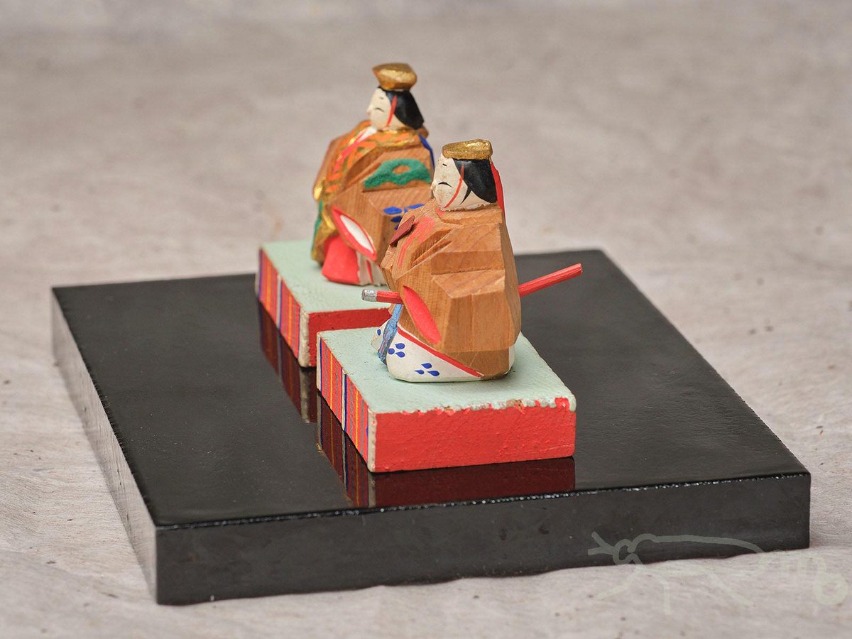 一刀彫のお雛様、これも顔がよい