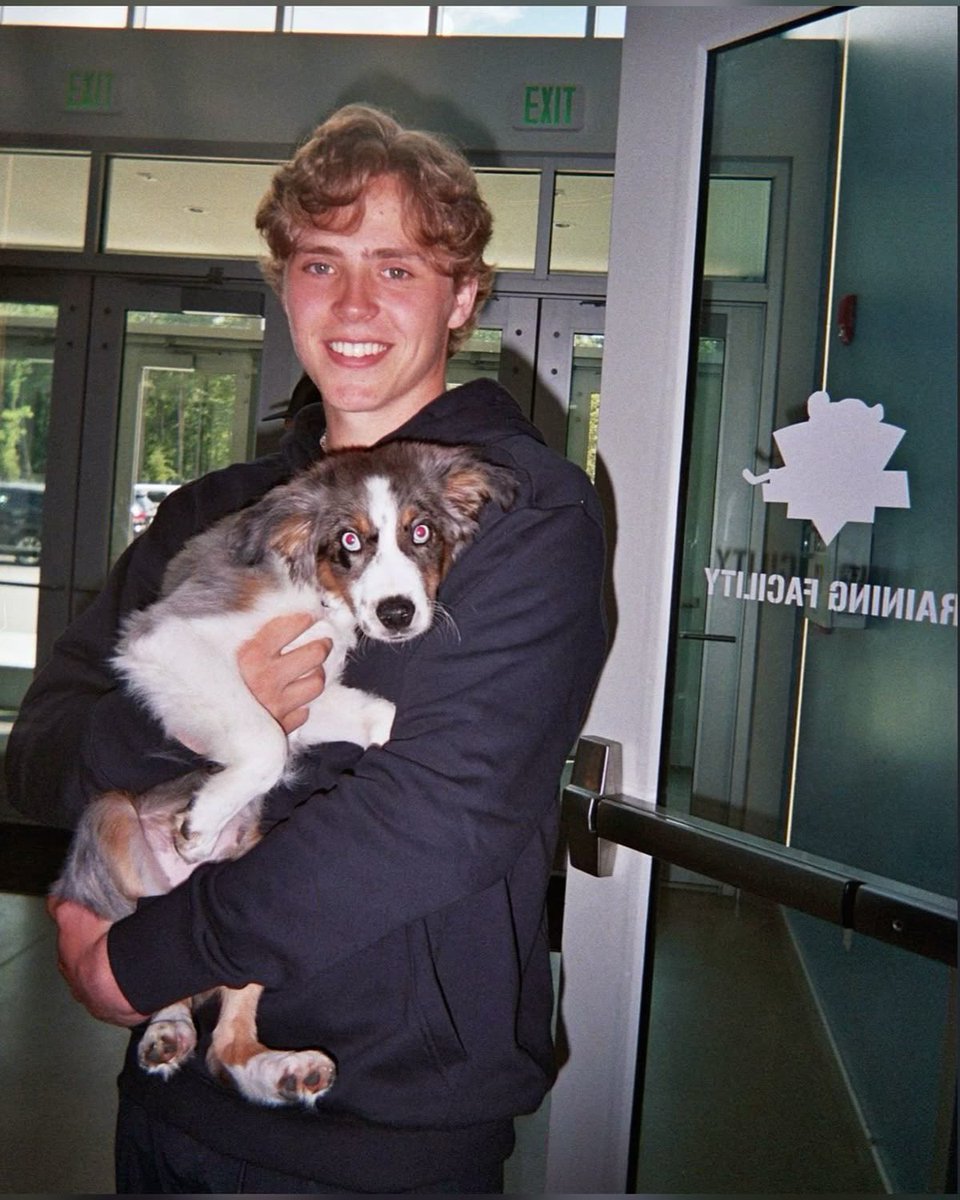 ℓʏи ೀ tweet media