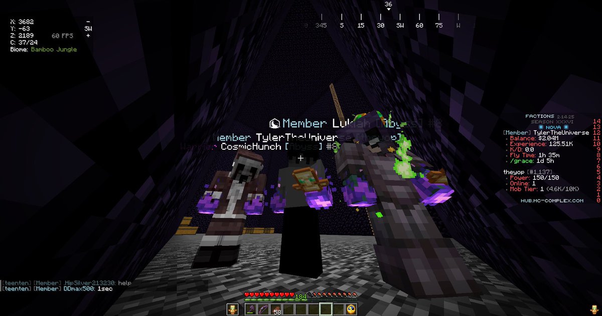 lukiah_'s tweet photo. Minecraft? https://t.co/oSIk21xtcO