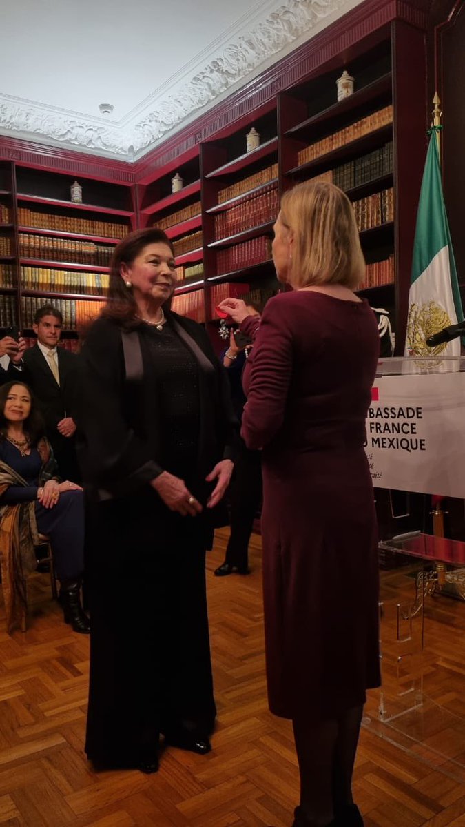 María Teresa Mercado tweet media