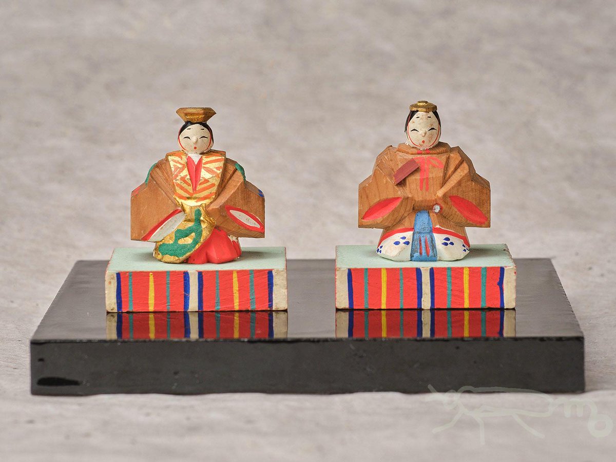 一刀彫のお雛様、これも顔がよい