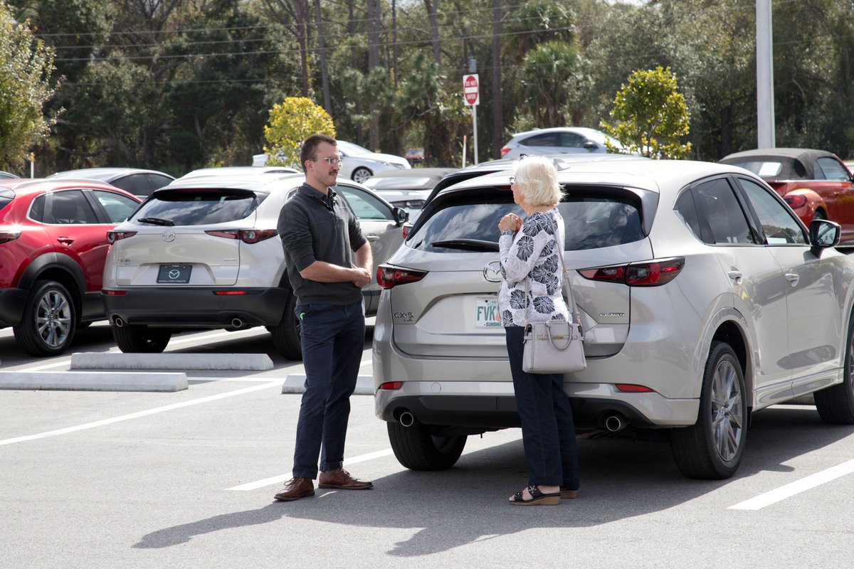 MazdaPortC's tweet photo. Service first. Always. 🔧🤝
Bought your Mazda from us or not — if you drive Mazda, you’re family. This is your clubhouse.
Questions about tech/features? We love talking Mazda. Stop in anytime. 🚗
#MazdaOfPortCharlotte #MazdaFamily #SWFL https://t.co/7hypIvV2Lb