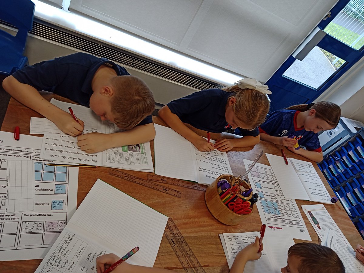 Miss Billington tweet media