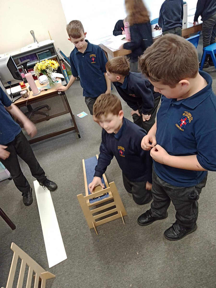 Miss Billington tweet media