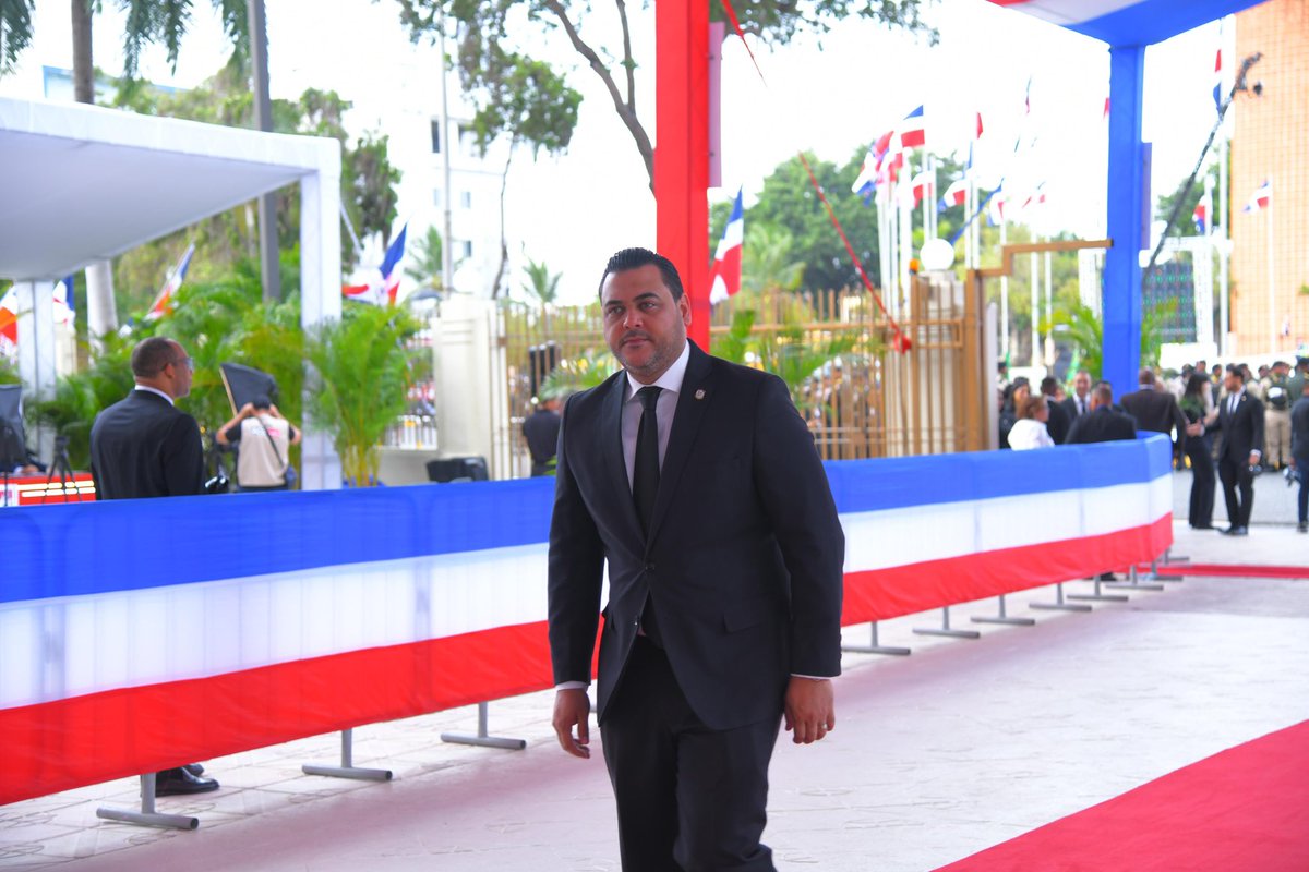 Hoy, en cumplimiento de nuestra responsabilidad constitucional, participamos en la Asamblea Nacional para escuchar la rendición de cuentas del Presidente de la República. 🇩🇴

Lo hacemos con respeto a la institucionalidad, pero también con una mirada crítica y responsable: el país