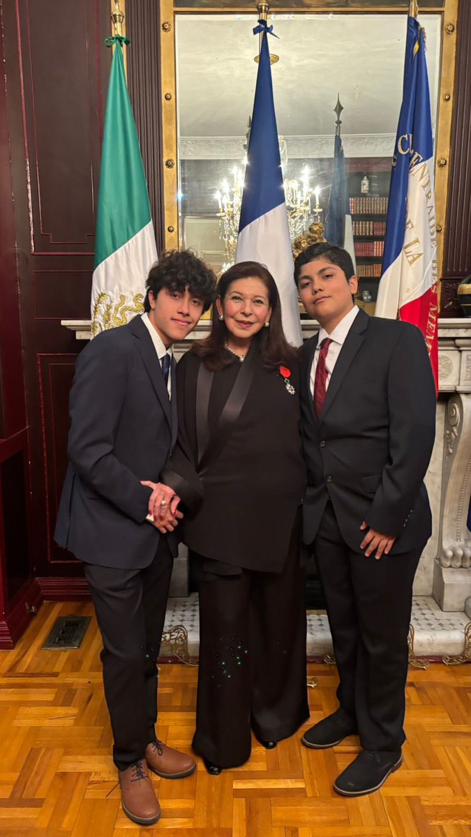 María Teresa Mercado tweet media