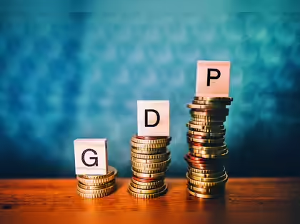 AIRNewsHindi's tweet photo. @GoIStats वित्त वर्ष 2023-24 और वित्त वर्ष 2024-25 के दौरान नॉमिनल #GDP ने क्रमशः 11.0% और 9.7% की वृद्धि दर दर्ज की है।
#IndiaStats #GDP #NewGDPSeries @GoIStats https://t.co/BFRSLHc4vd