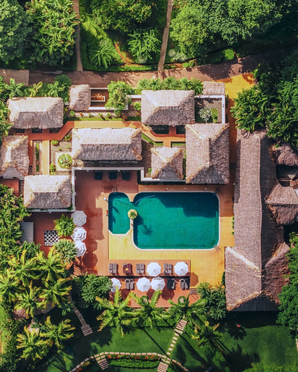 Secrets Resorts & Spas tweet media