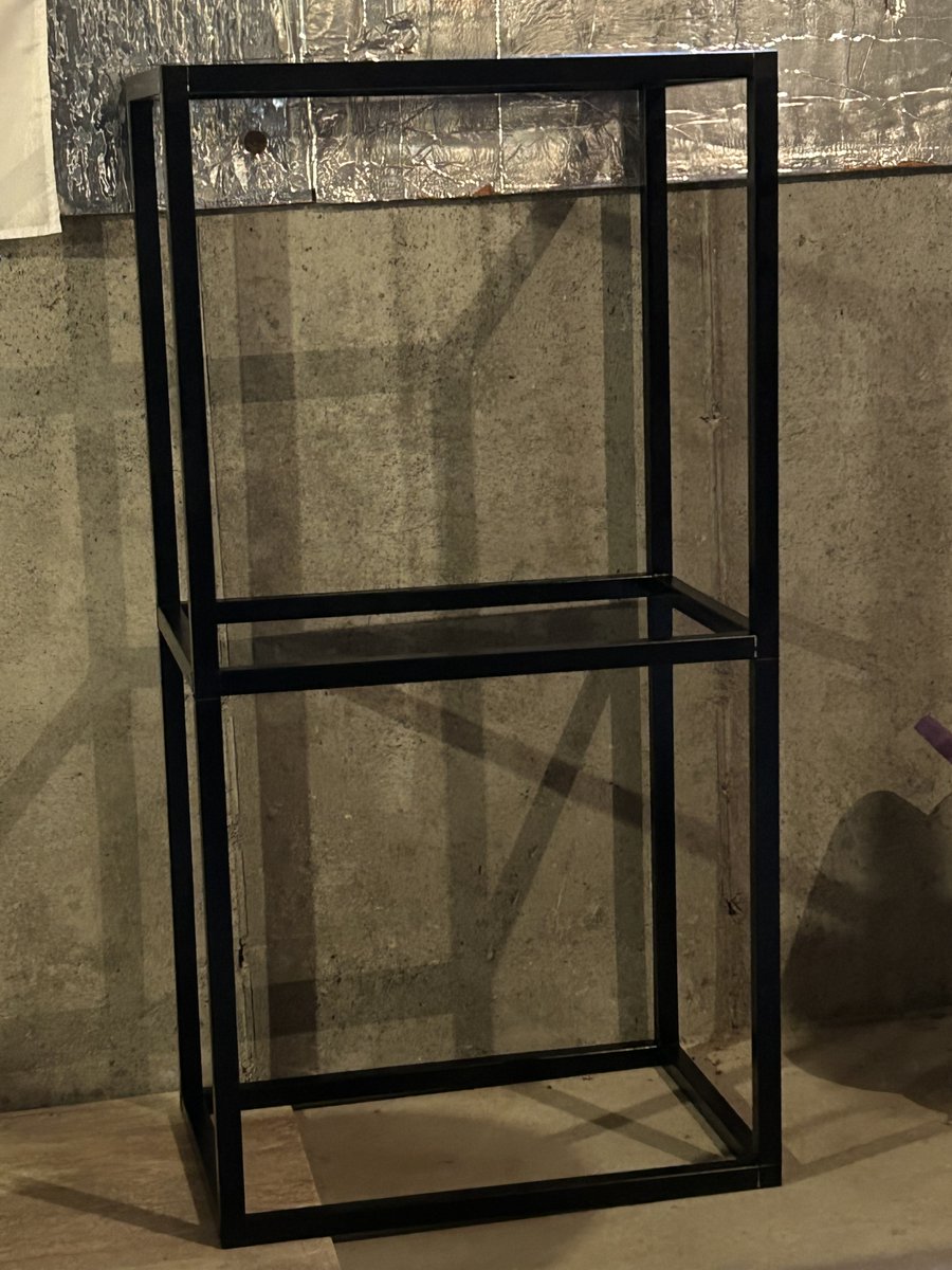 EZTube_Official's tweet image. Upgrade your builds with modular aluminum extrusion systems from EZTube. No welding, fast assembly, and endless configurations for industrial frames, machine guards, and workstations. Save time and money: eztube.com #AluminumExtrusion #ModularFraming #Manufacturing