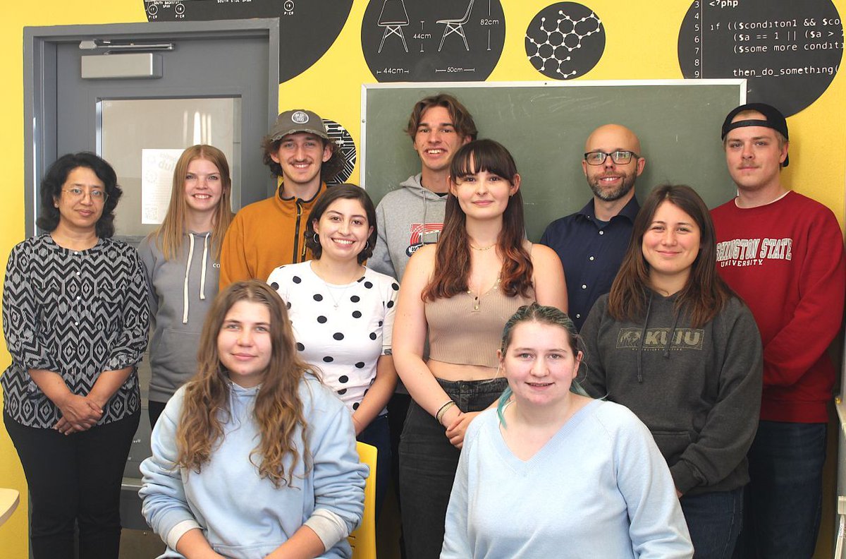 WSU_Research's tweet image. #Engineering students from @WSUVoiland designed and built a new awning for Moscow’s Disability Action Center, gaining real‑world experience while supporting their community. #WSUEngineering #HandsOnLearning 

research.wsu.edu/news/engineeri…