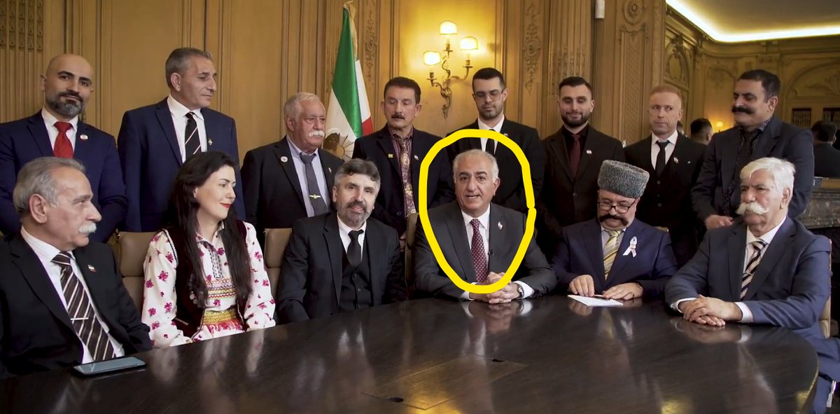 وحید tweet media