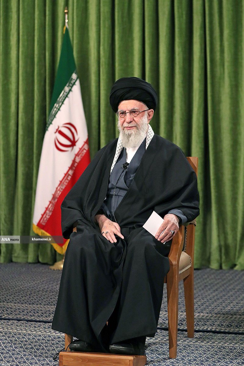 بی سنگر .... tweet media