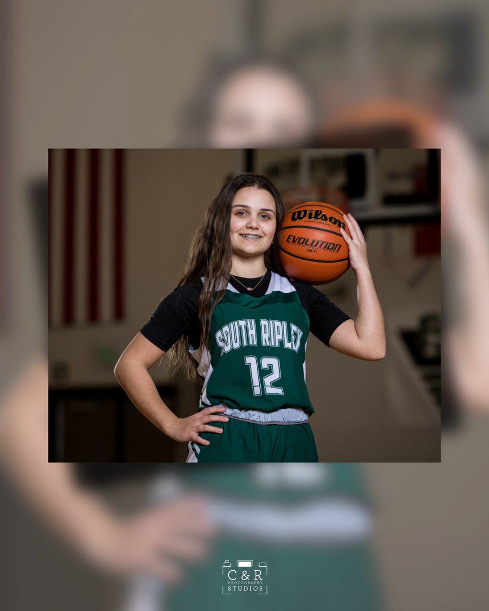 CRPhotoStudios's tweet photo. South Ripley Winter -  Day 2 🏹🏀 https://t.co/NlV4SbFvyT