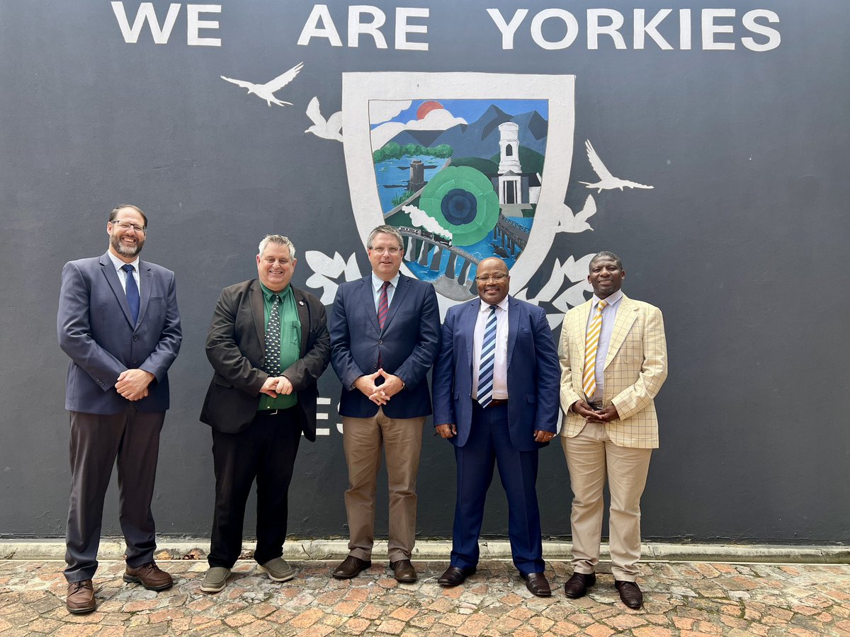 DavidMaynier's tweet image. Great discussion at York High School in George about the school's recipe for success, having produced the top matric candidate for the #ClassOf2025!