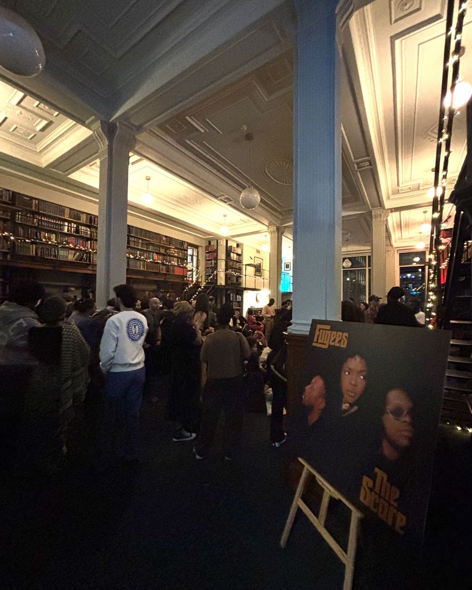 The London Library tweet media