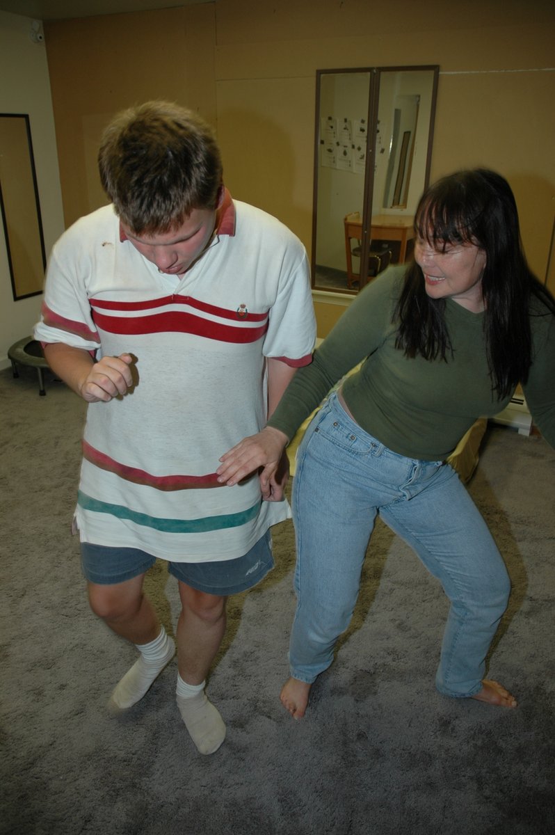 Lynette Louise tweet media