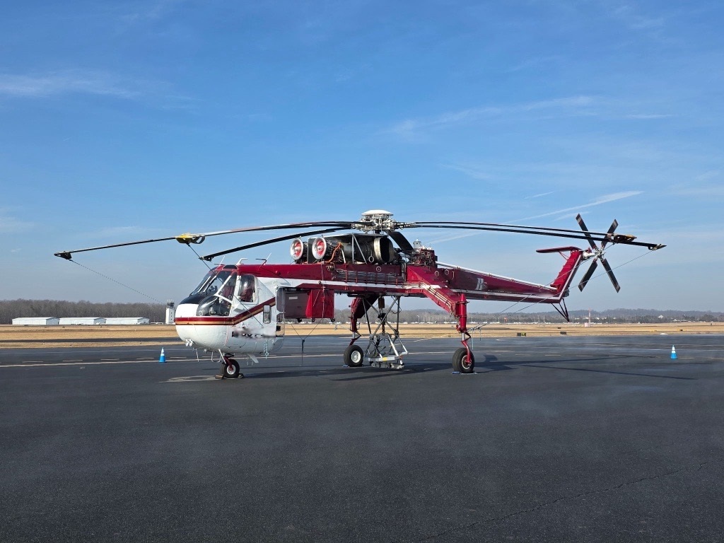 We had a seriously cool visitor on the ramp today. Our Line Service team lives for these one‑of‑a‑kind aircraft—special tows, custom fueling, and all the extra care that comes with them. If your aircraft has a personality of its own, what’s the non‑negotiable you look for in an