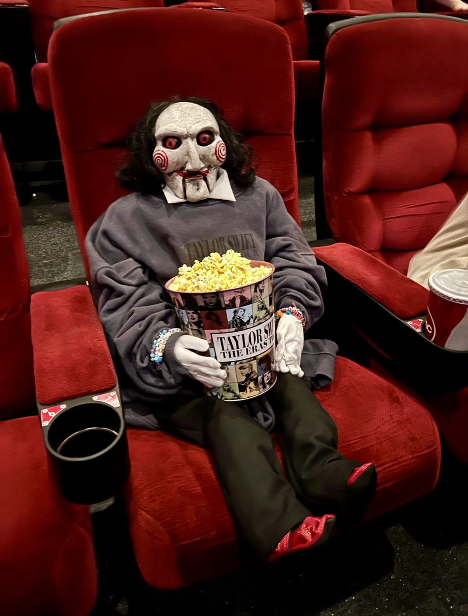 𝚈𝚊𝚜𝚞 tweet media