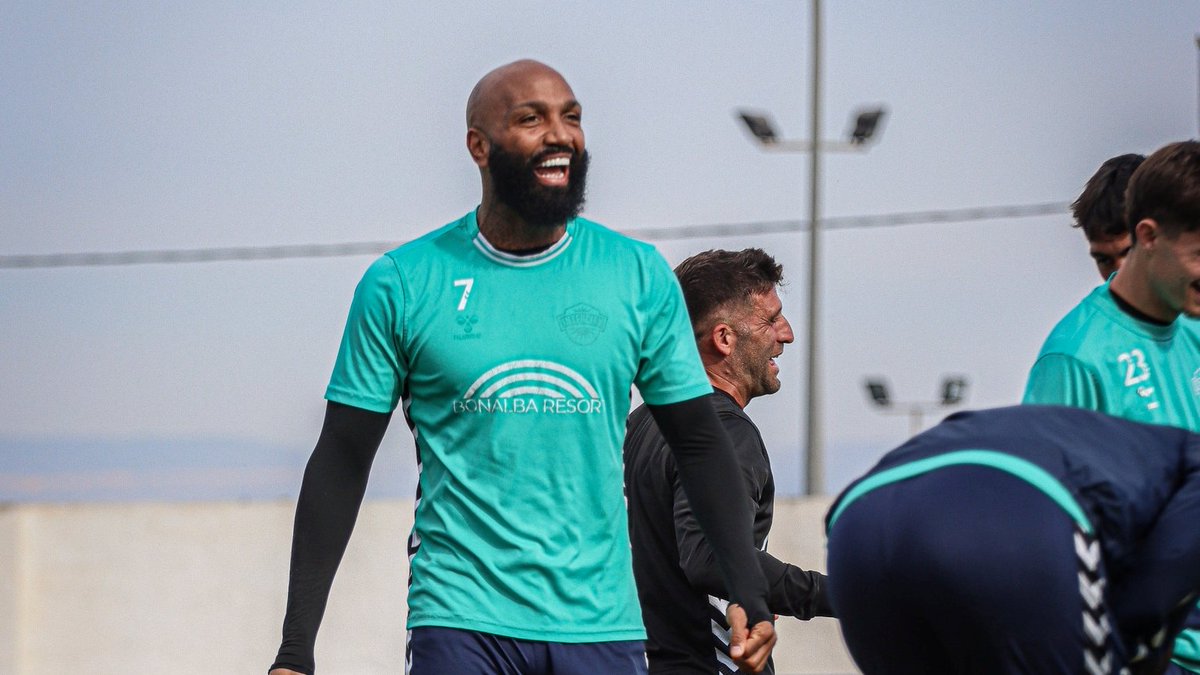 Radio Alicante Cadena SER tweet media